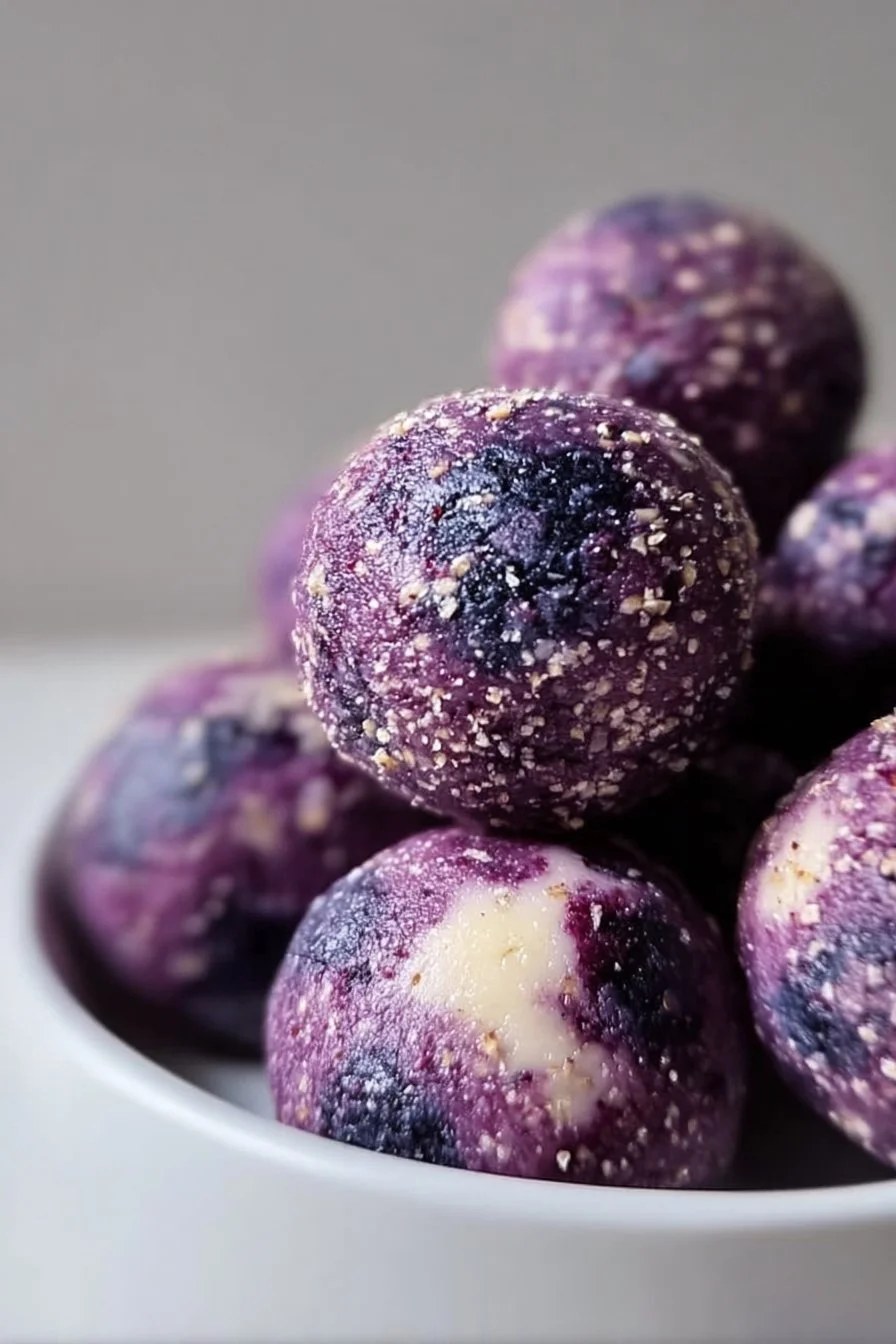 Blueberry Cheesecake Protein Bites